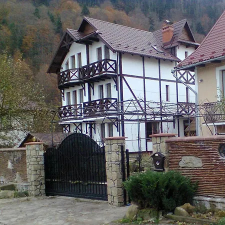 Fachwerk *